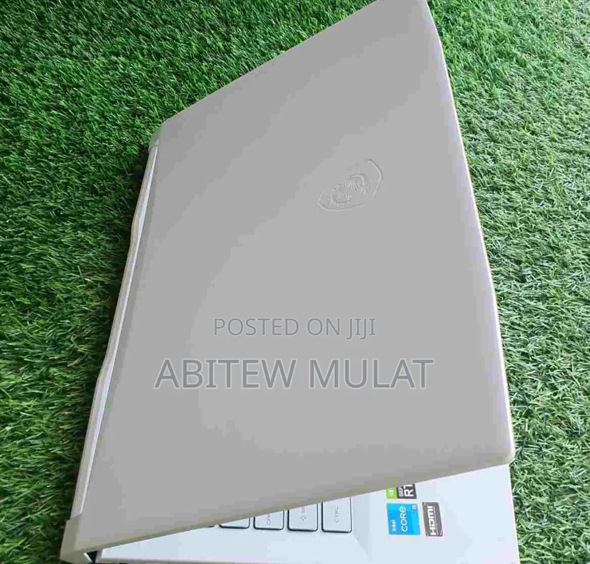 New Laptop MSI GF63 8GB Intel Core I5 SSD 512GB