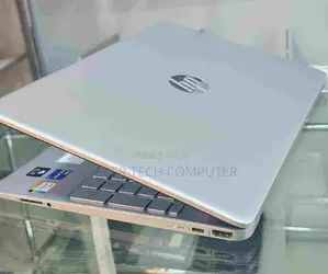 New Laptop HP Stream Notebook 16GB Intel Core I7 SSD 1T