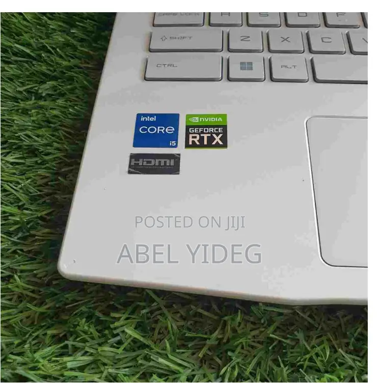 New Laptop MSI 8GB Intel Core I5 SSD 512GB