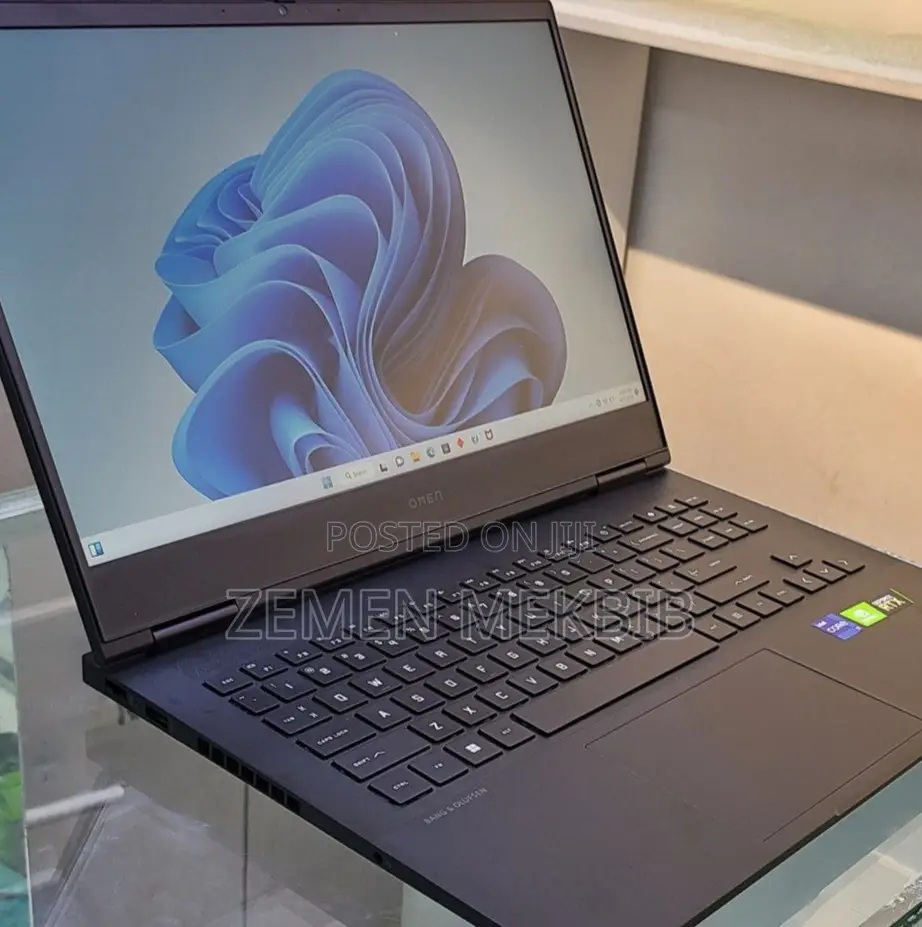 New Laptop HP Omen 15 16GB Intel Core I7 SSD 1T