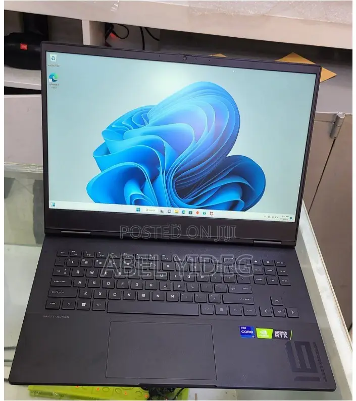 New Laptop HP Omen 16 16GB Intel Core I7 SSD 1T