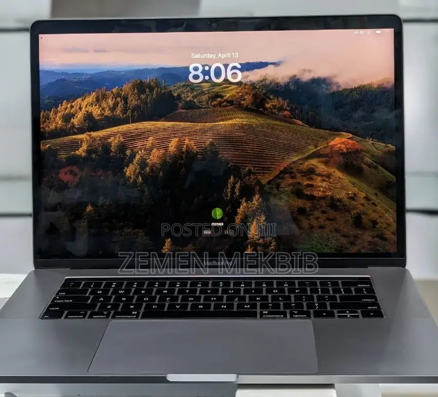 New Laptop Apple MacBook Pro 2021 M1 32GB Intel Core I9 SSD 1T