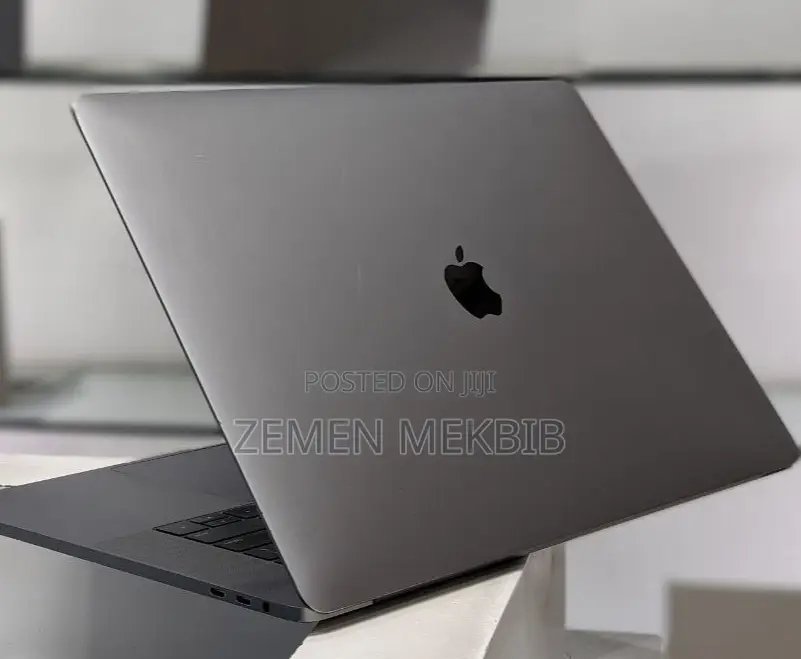 New Laptop Apple MacBook Pro 2021 M1 32GB Intel Core I9 SSD 1T