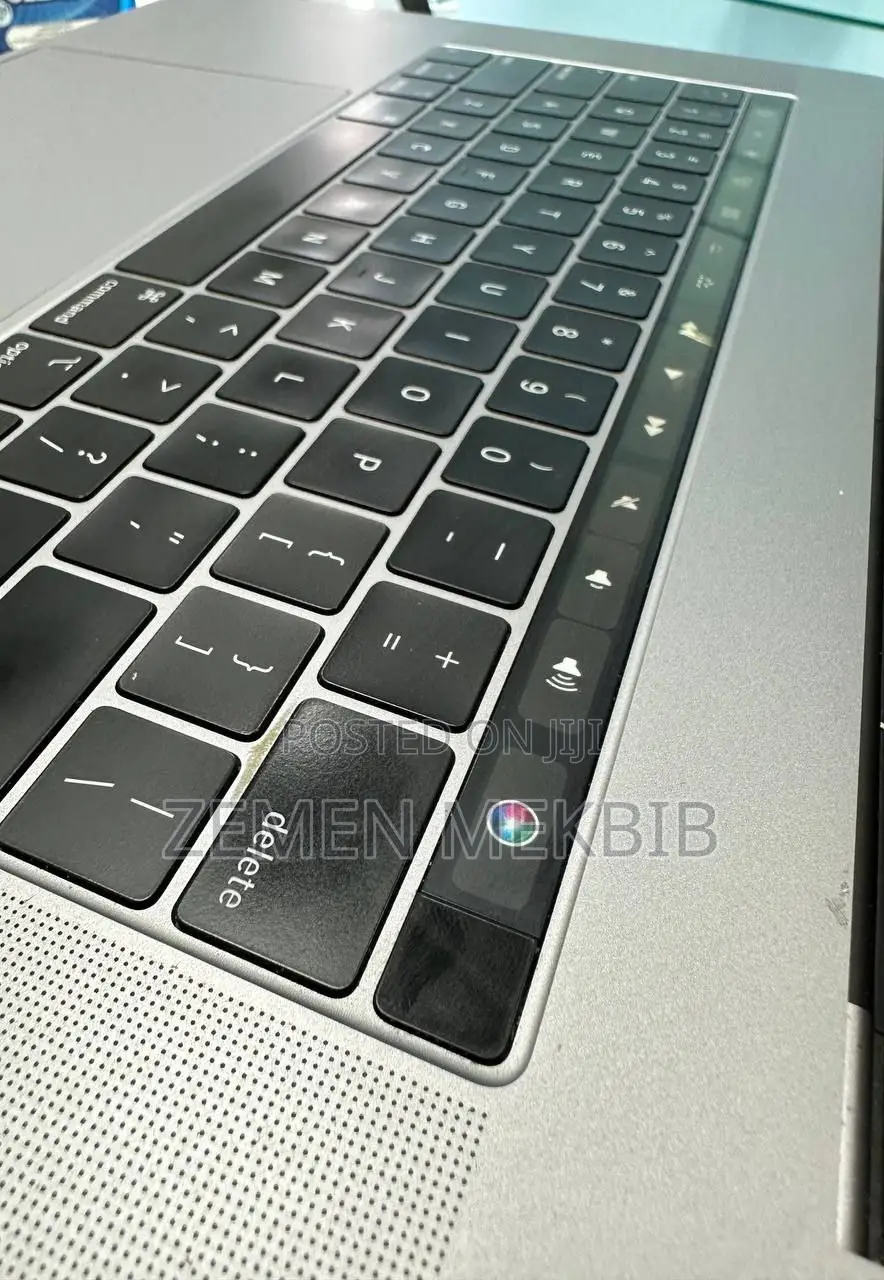 New Laptop Apple MacBook Pro 2021 M1 32GB Intel Core I9 SSD 1T