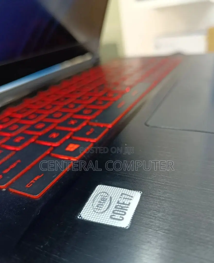 New Laptop MSI GE66 Raider 16GB Intel Core I7 SSD 512GB