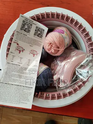 Photo - Knitting Machine