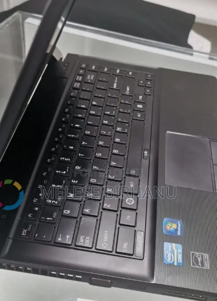 Laptop Toshiba 4GB Intel Core I5 HDD 500GB