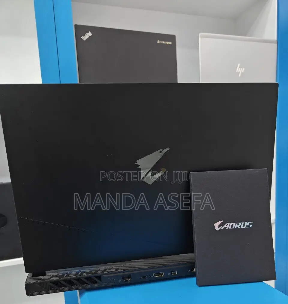 New Laptop Gigabyte AORUS 15G 8GB Intel Core I5 SSD 512GB