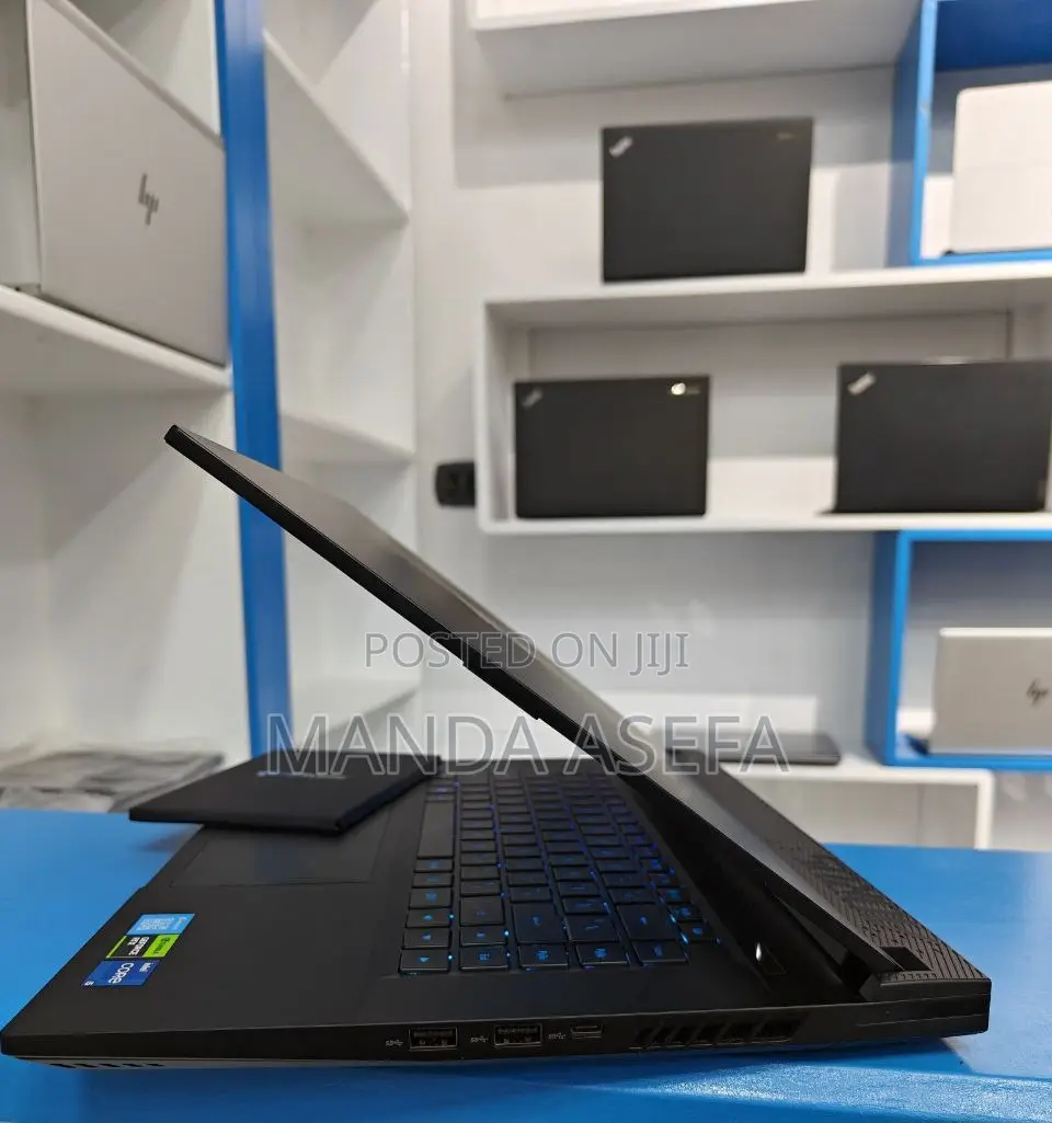 New Laptop Gigabyte AORUS 15G 8GB Intel Core I5 SSD 512GB