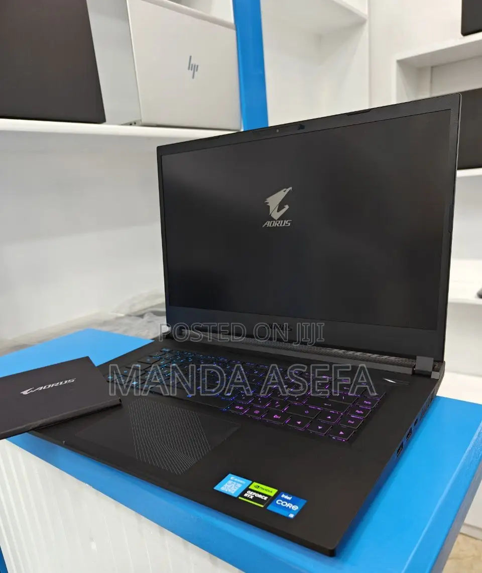 New Laptop Gigabyte AORUS 15G 8GB Intel Core I5 SSD 512GB
