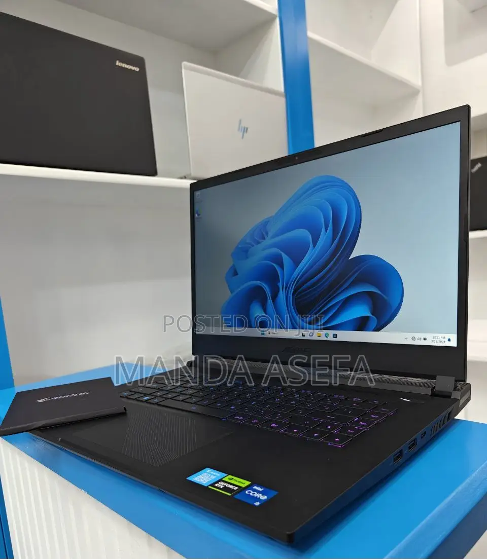 New Laptop Gigabyte AORUS 15G 8GB Intel Core I5 SSD 512GB