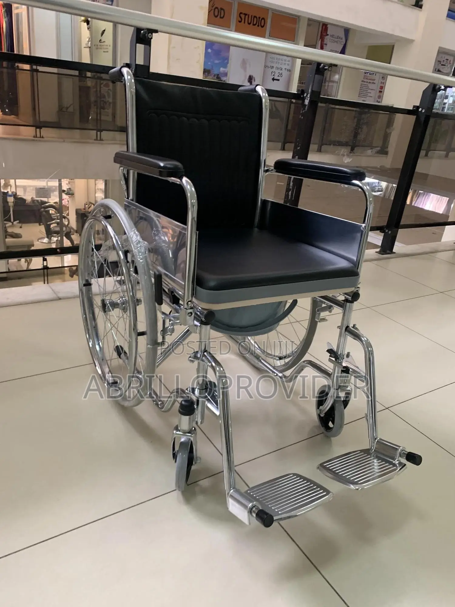 Shower Wheelchair<Commode Wheelchair>Folding Wheelchair<15kg
