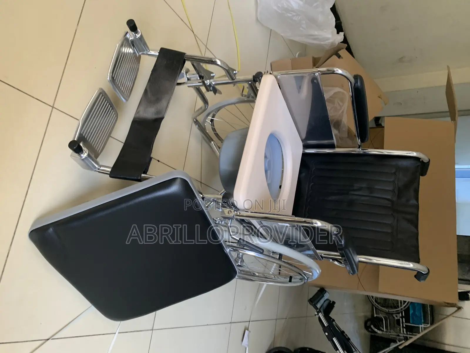 Cover Toilet Wheelchair/Shower Wheelchair:/Wheelchair/150kg