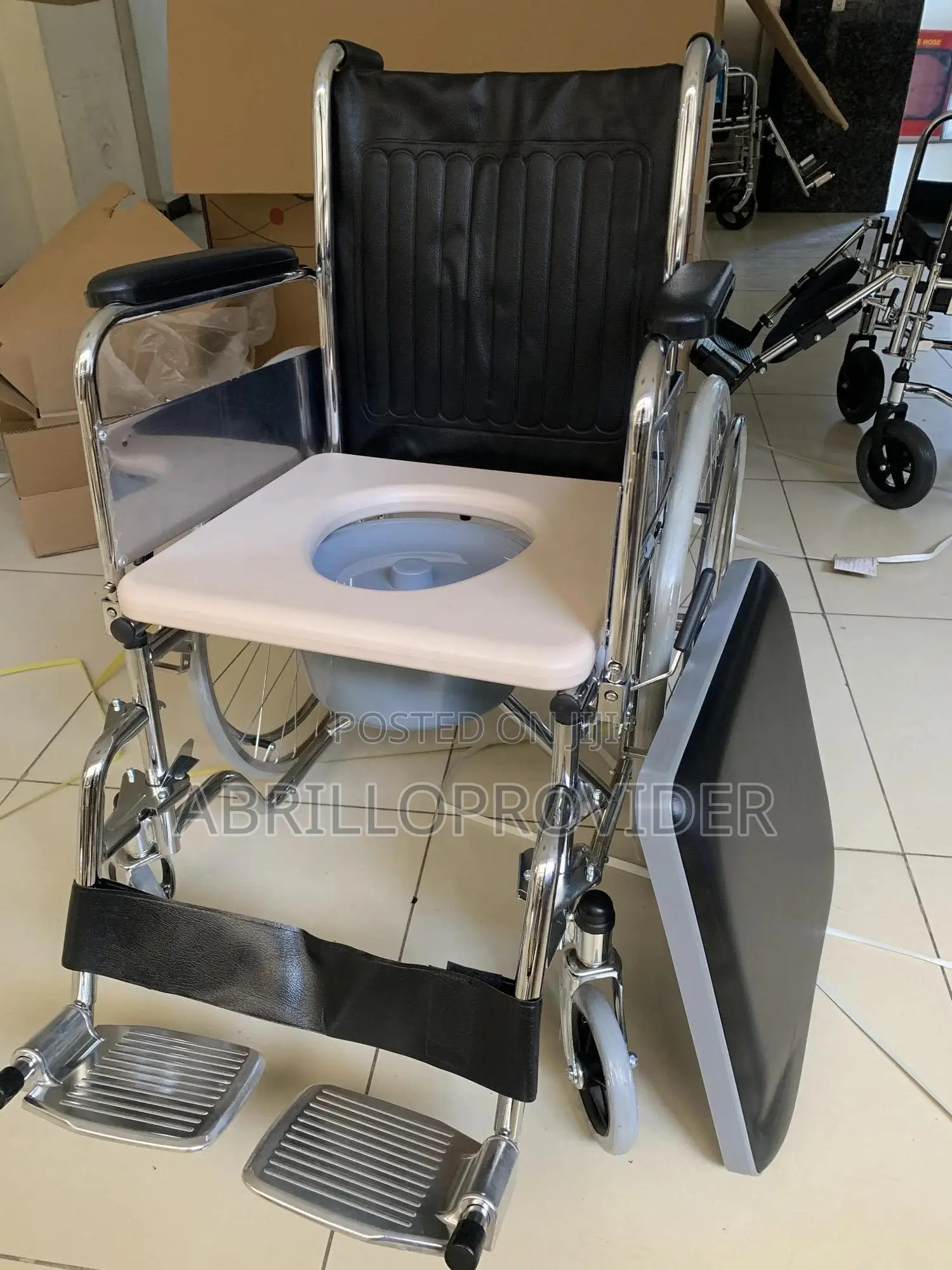 Toilets Wheelchair€Commode Wheelchair£Shower Wheelchair¥