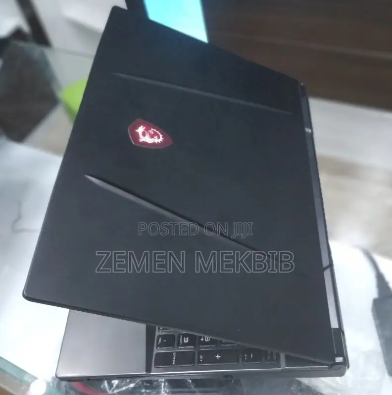 New Laptop MSI 16GB Intel Core I7 SSD 512GB