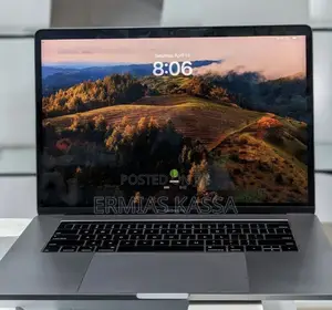 New Laptop Apple MacBook Pro 2018 32GB Intel Core I9 SSD 1T