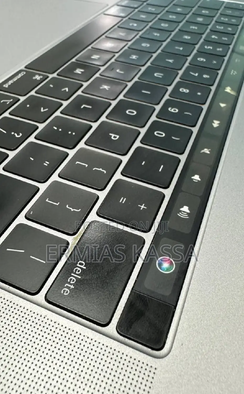 New Laptop Apple MacBook Pro 2018 32GB Intel Core I9 SSD 1T