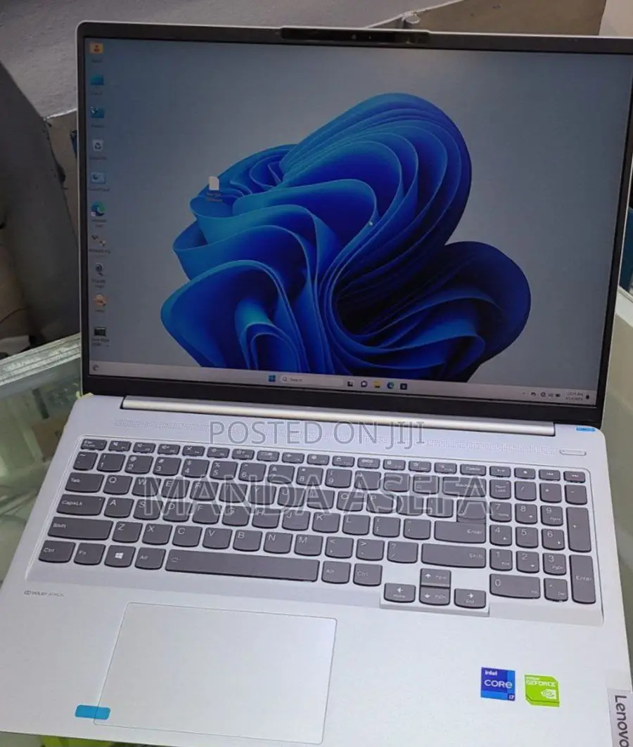 New Laptop Lenovo 16GB Intel Core I7 SSD 512GB