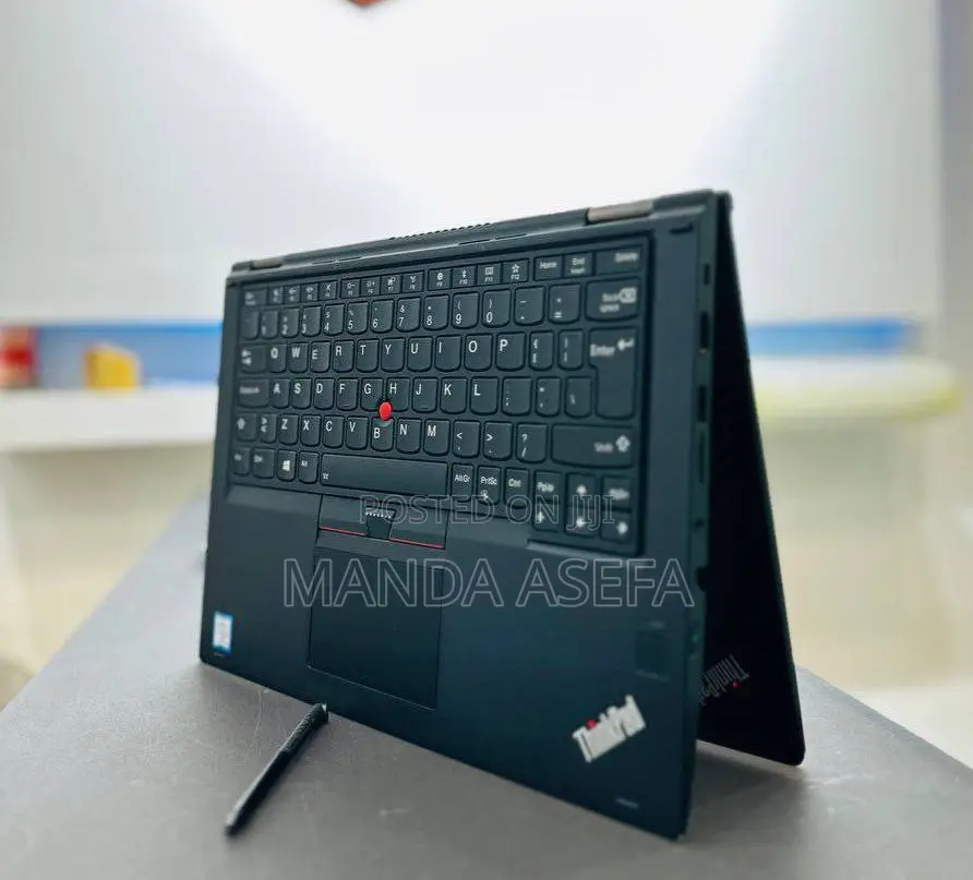 New Laptop Lenovo ThinkPad Yoga 370 8GB Intel Core I5 SSD 512GB