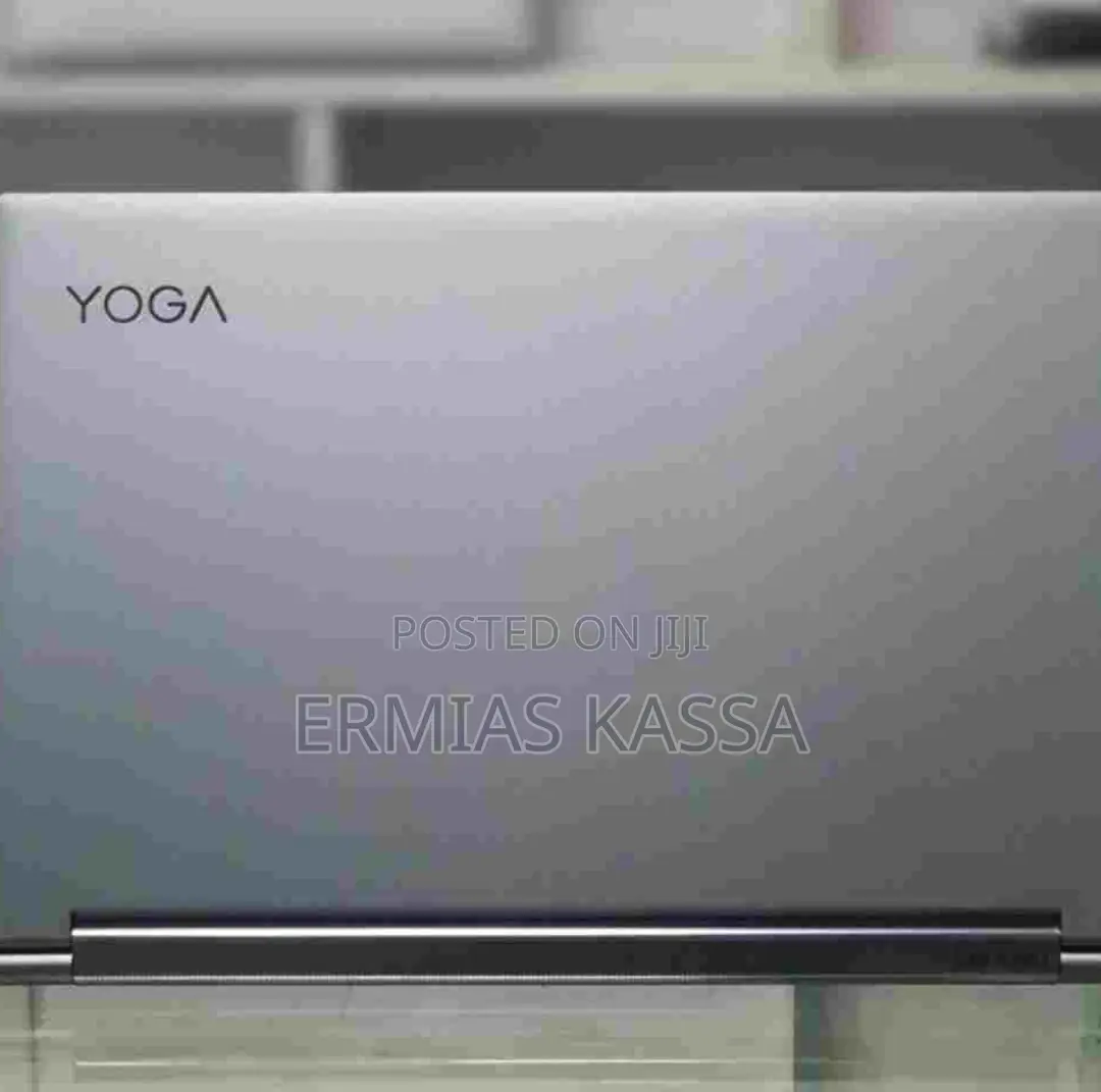 New Laptop Lenovo Yoga 330 16GB Intel Core I7 SSD 1T