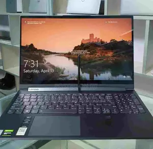 New Laptop Lenovo Yoga 330 16GB Intel Core I7 SSD 1T