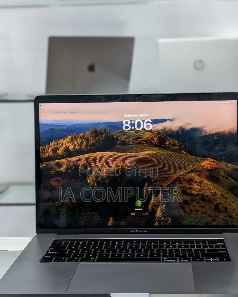 New Laptop Apple MacBook Pro 2019 32GB Intel Core I9 SSD 1T