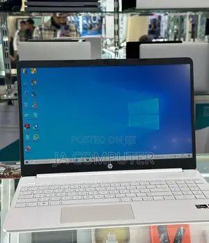 New Laptop HP Stream Notebook 8GB AMD Ryzen 5 SSD 256GB