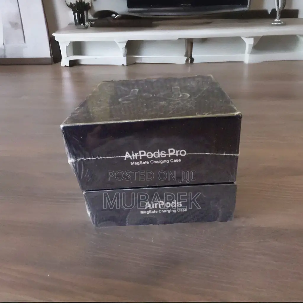 Black Airpod Pro: Dynamic Bass Boost Technology