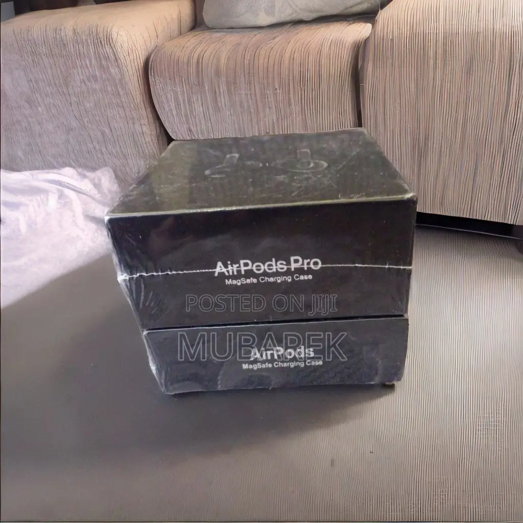 Black Airpod Pro : Seamless Siri Integration