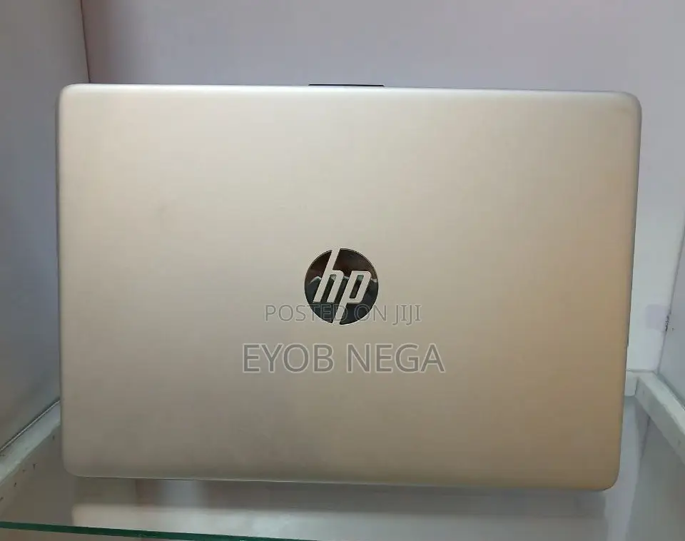 New Laptop HP Pavilion 15 8GB Intel Core i5 SSD 512GB