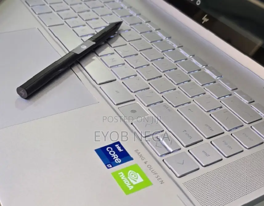 New Laptop HP Envy X360 16GB Intel Core I7 SSD 512GB