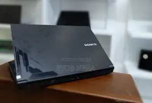 New Laptop Gigabyte 16GB Intel Core I7 SSD 512GB