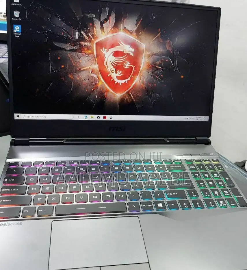 New Laptop MSI GP75 Leopard 16GB Intel Core I7 SSD 512GB