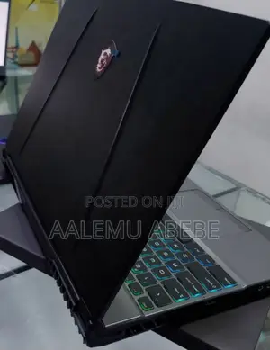 New Laptop MSI GP75 Leopard 16GB Intel Core I7 SSD 512GB
