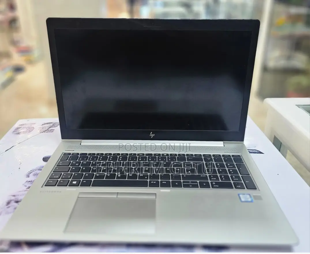 New Laptop HP EliteBook 840 G5 8GB Intel Core I5 SSD 512GB