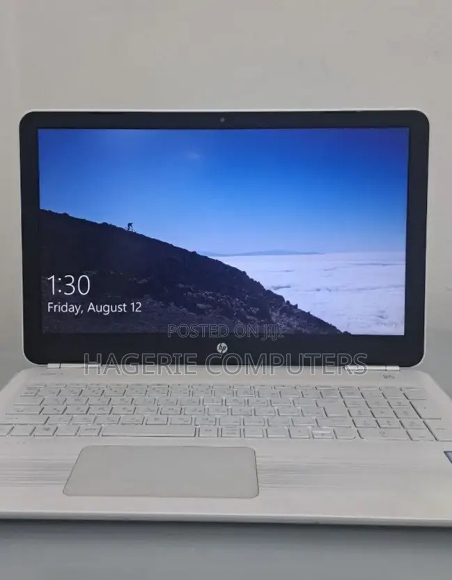 New Laptop HP Pavilion 15 8GB Intel Core I5 HDD 1T