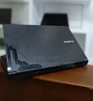 New Laptop Gigabyte 16GB Intel Core I7 SSD 512GB