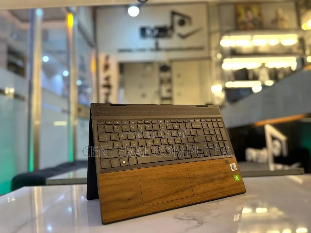 New Laptop HP 16GB Intel Core I5 SSD 1T