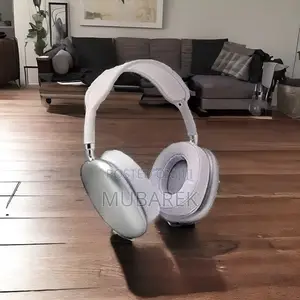 P9 Headset: Immerse Yourself in Sound Excellence