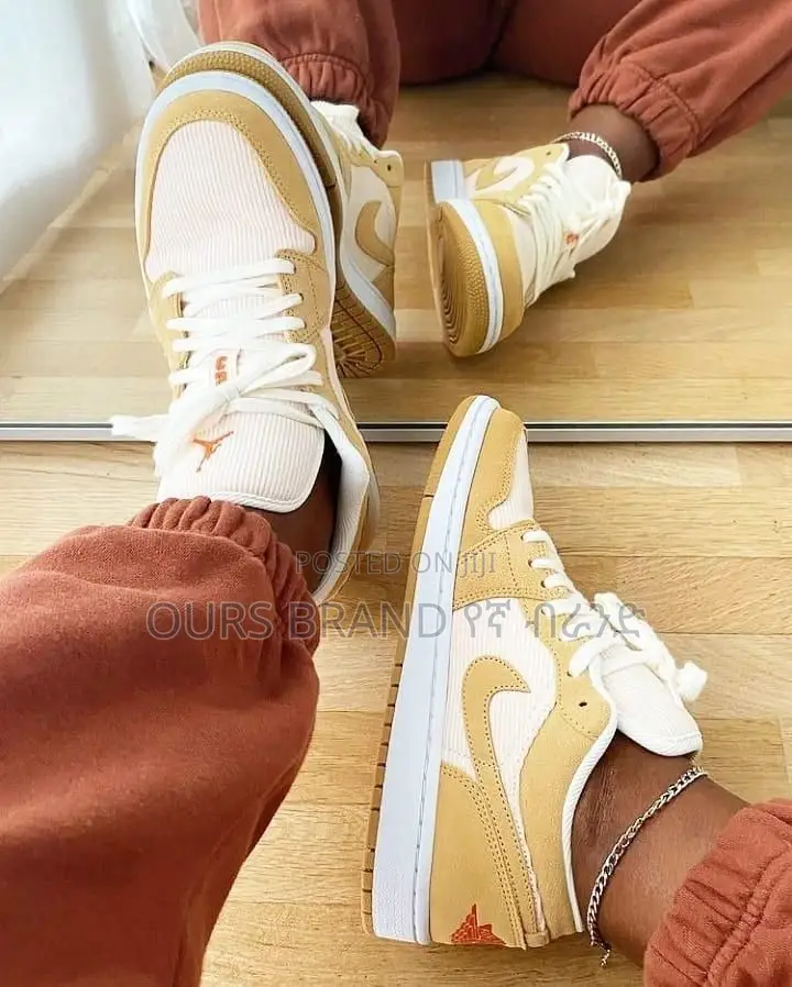 High Master Quality Luxurious Nike Air Jordan 1 Low Cut Shoe