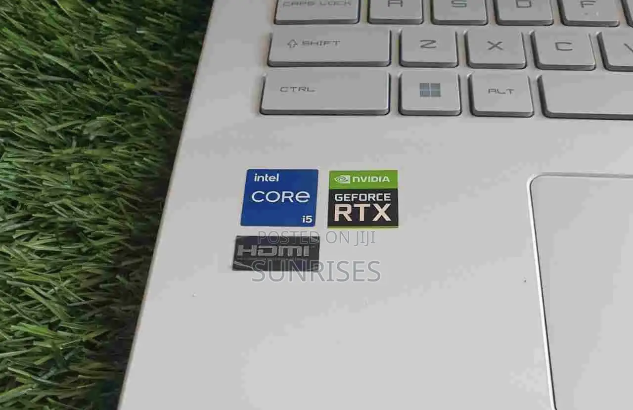 New Laptop MSI GF63 8GB Intel Core I5 SSD 512GB