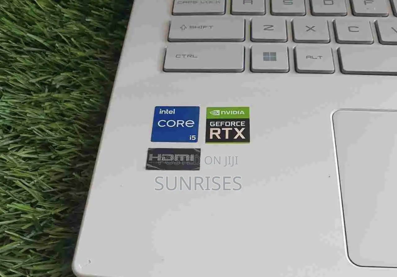 New Laptop MSI GF63 8GB Intel Core I5 SSD 512GB