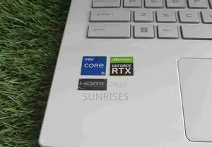 New Laptop MSI GF63 8GB Intel Core I5 SSD 512GB