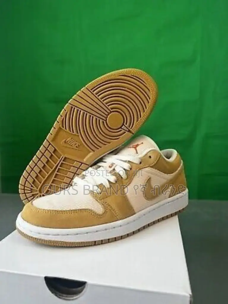 High Master Quality Luxurious Nike Air Jordan 1 Low Cut Shoe