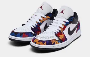 Photo - High Master Quality Luxurious Nike Air Jordan 1 Low Cut Shoe