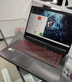 New Laptop MSI GF63 8GB Intel Core I5 SSD 256GB