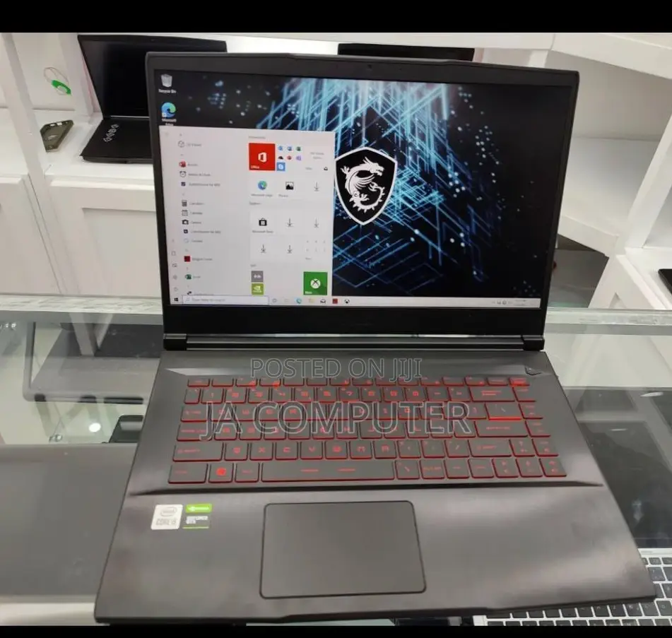 New Laptop MSI GF63 8GB Intel Core I5 SSD 256GB