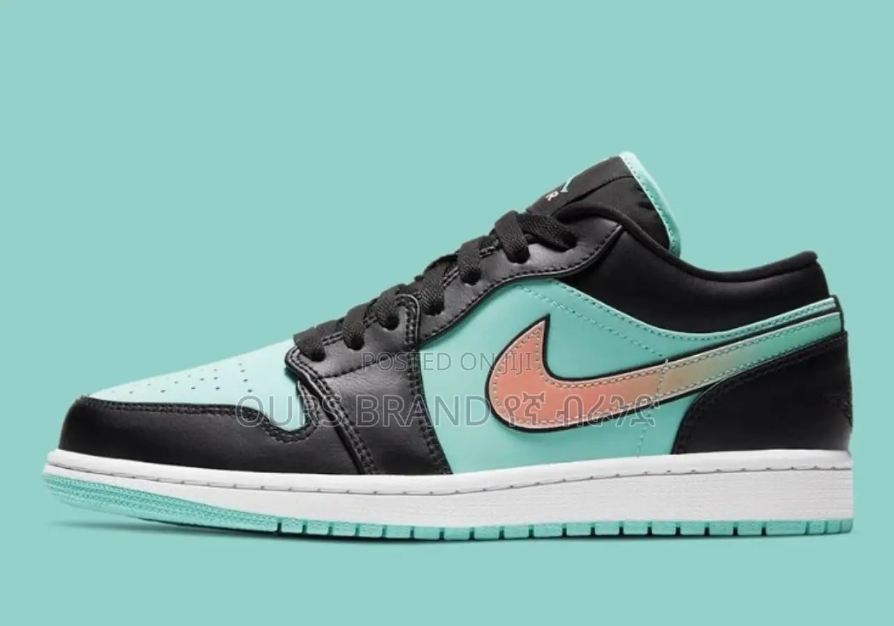 High Master Quality Luxurious Nike Air Jordan 1 Low Cut Shoe