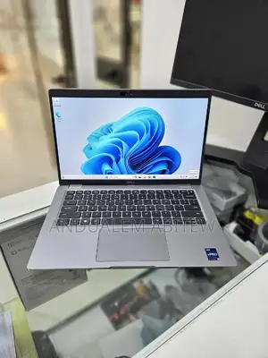 New Laptop Dell Latitude 5440 16GB Intel Core I5 SSD 512GB