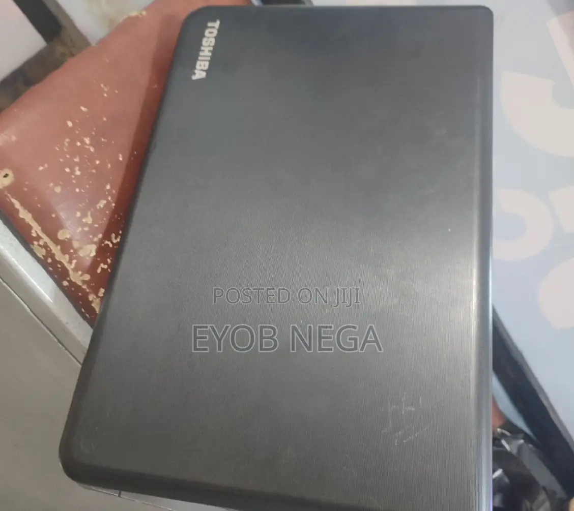 Laptop Toshiba Satellite C55 8GB Intel Core I3 HDD 320GB